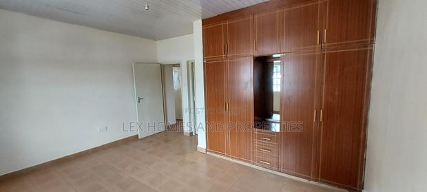 3bdrm Bedsitter in Nkoroi for rent - thumbnail 12