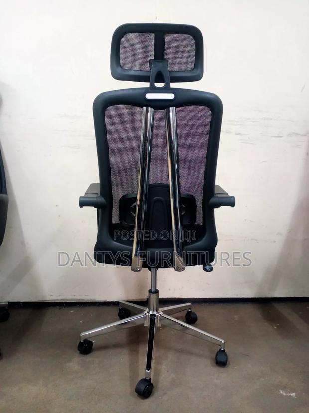 Ergonomic Office Chair/Orthopedic Chair - thumbnail 5