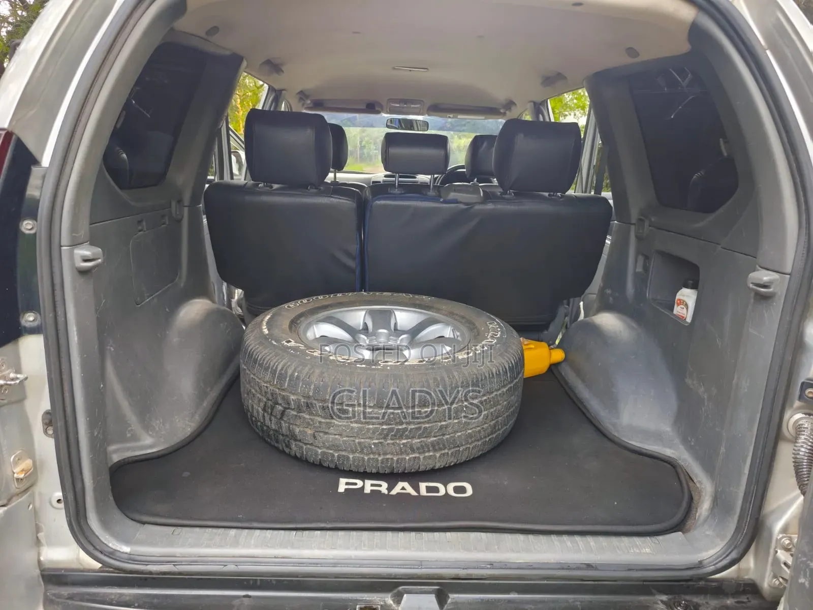 Toyota Land Cruiser Prado 2004 Silver