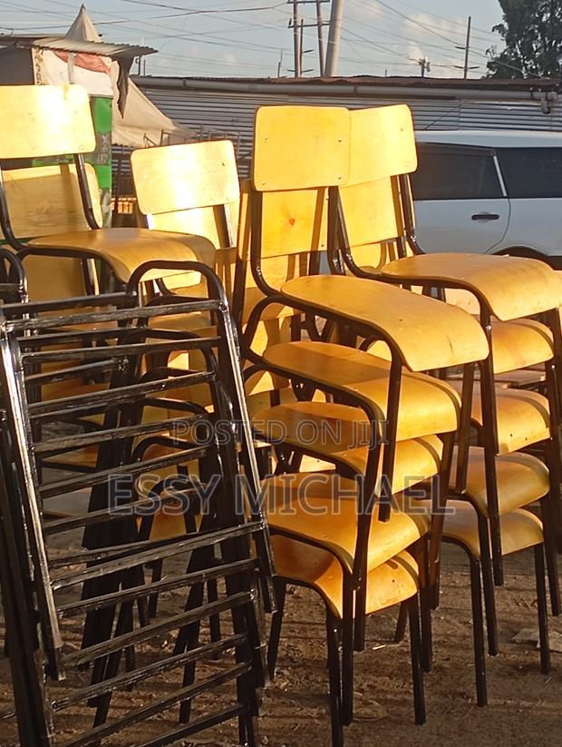 Lockers and Chairs - thumbnail 3
