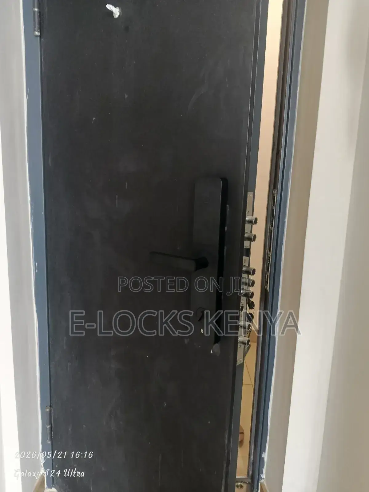 Smart Door Lock - Wifi Fingerprint App Control, Auto-Lock
