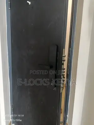 Smart Door Lock - Wifi Fingerprint App Control, Auto-Lock