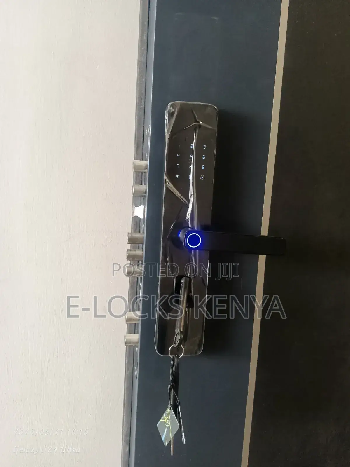 Smart Door Lock - Wifi Fingerprint App Control, Auto-Lock