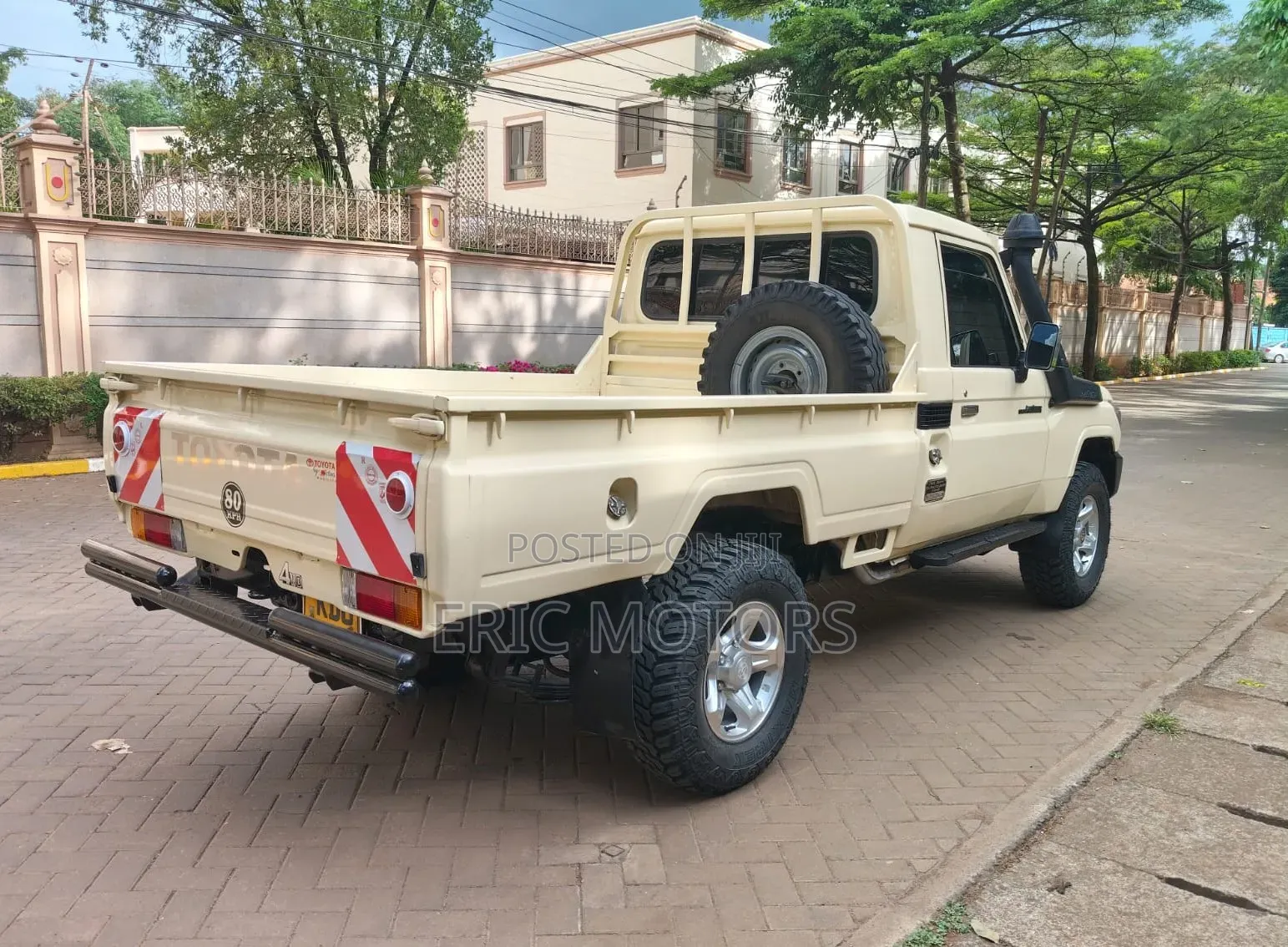 Toyota Land Cruiser 2007 Beige