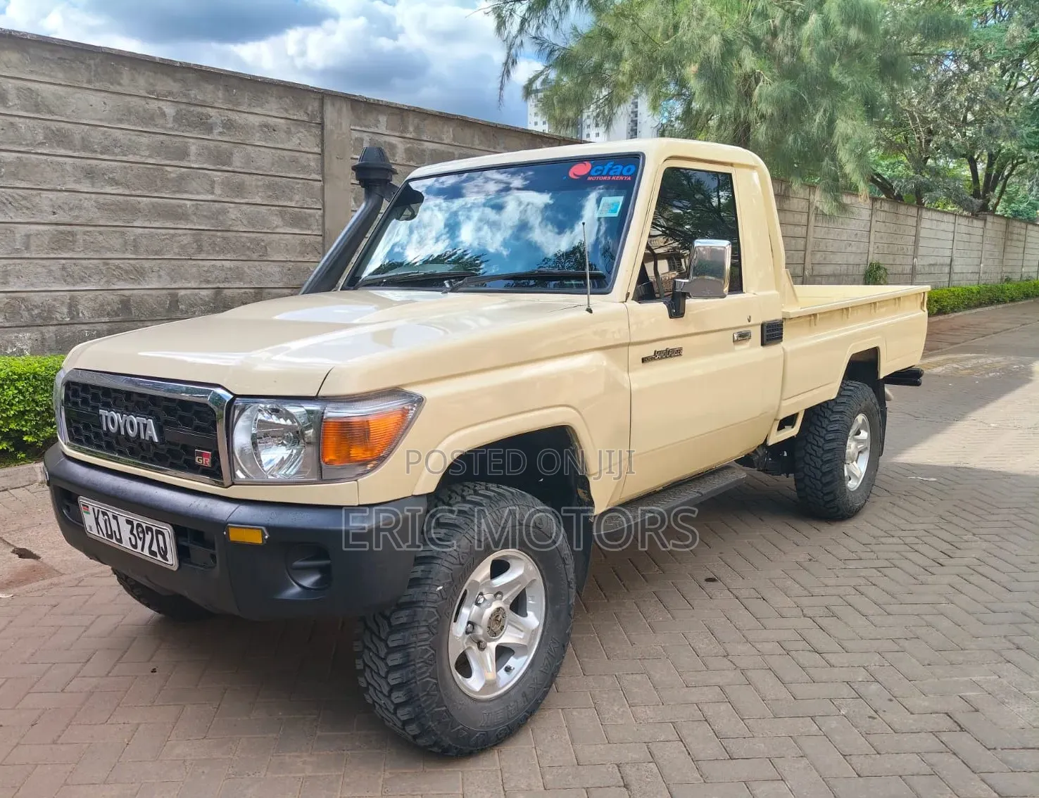 Toyota Land Cruiser 2007 Beige