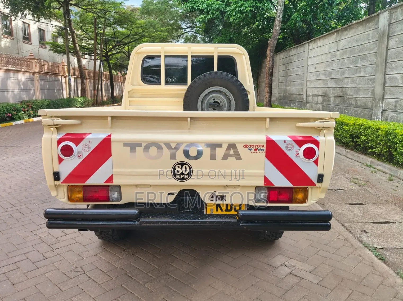 Toyota Land Cruiser 2007 Beige