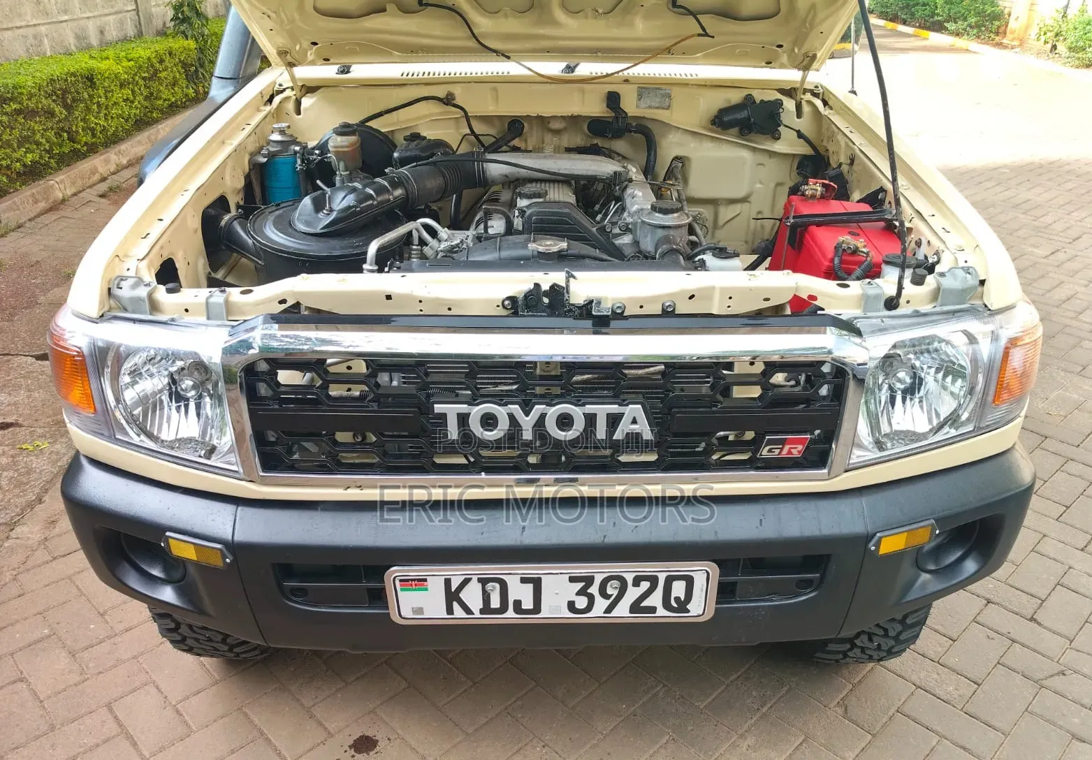 Toyota Land Cruiser 2007 Beige