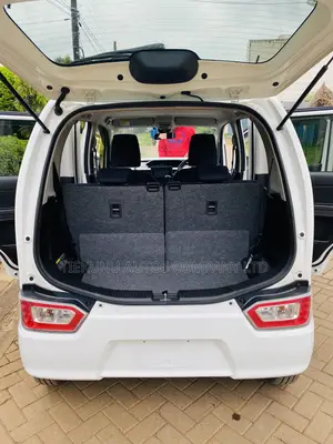 Suzuki Wagon R 660 Hybrid FWD 2019 White