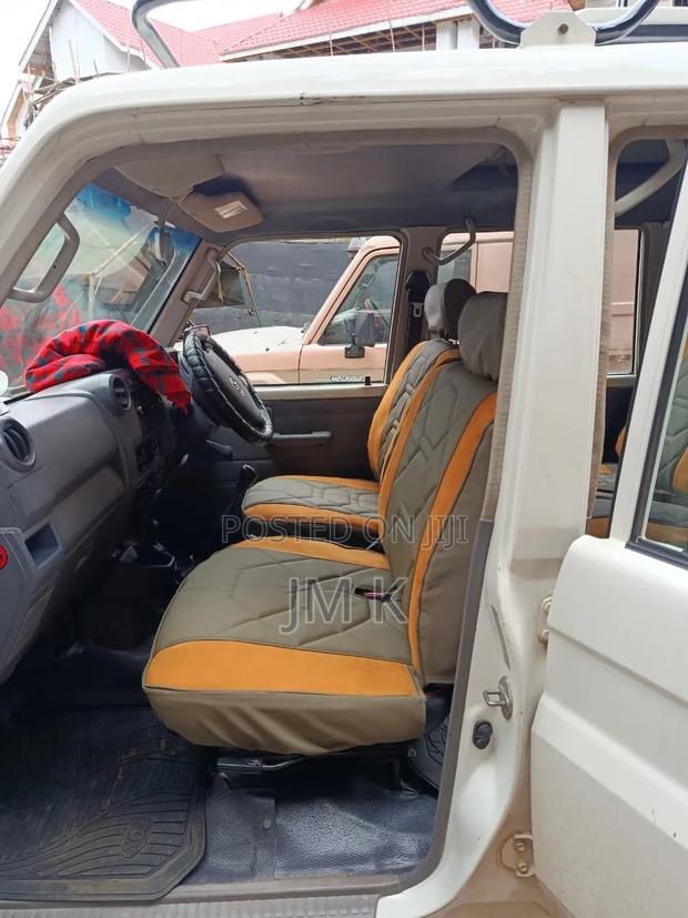 Canvas/ Leather Seat Cover - thumbnail 4