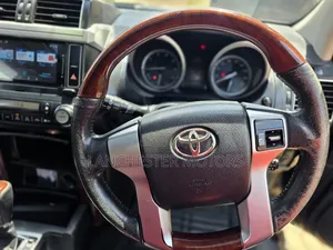 Toyota Land Cruiser Prado 2015 Black