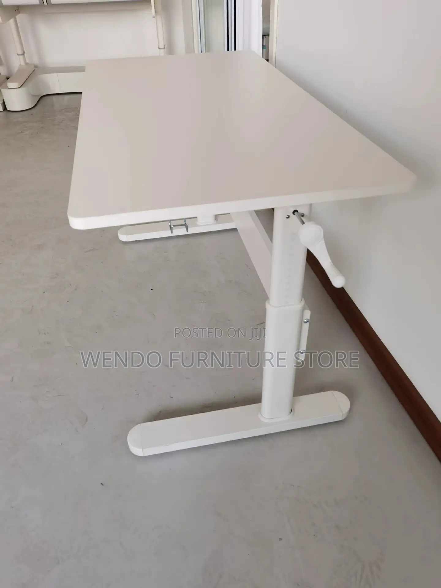Office Desk; Excellent Manual Adjustable Working Desk