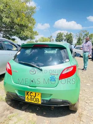 Mazda Demio 2009 Green