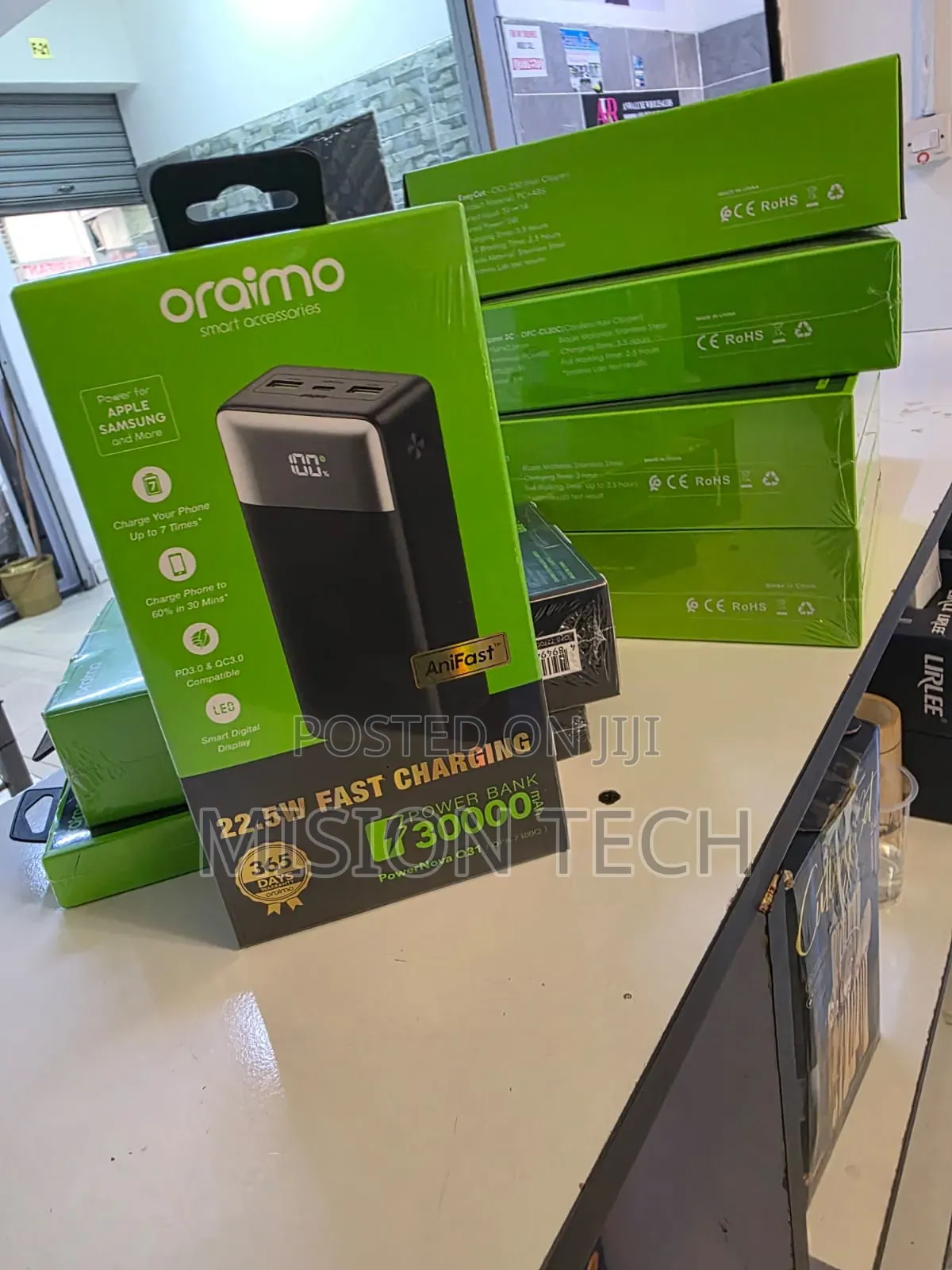 Powernova Q31 Is a 30,000mah Power Bank **