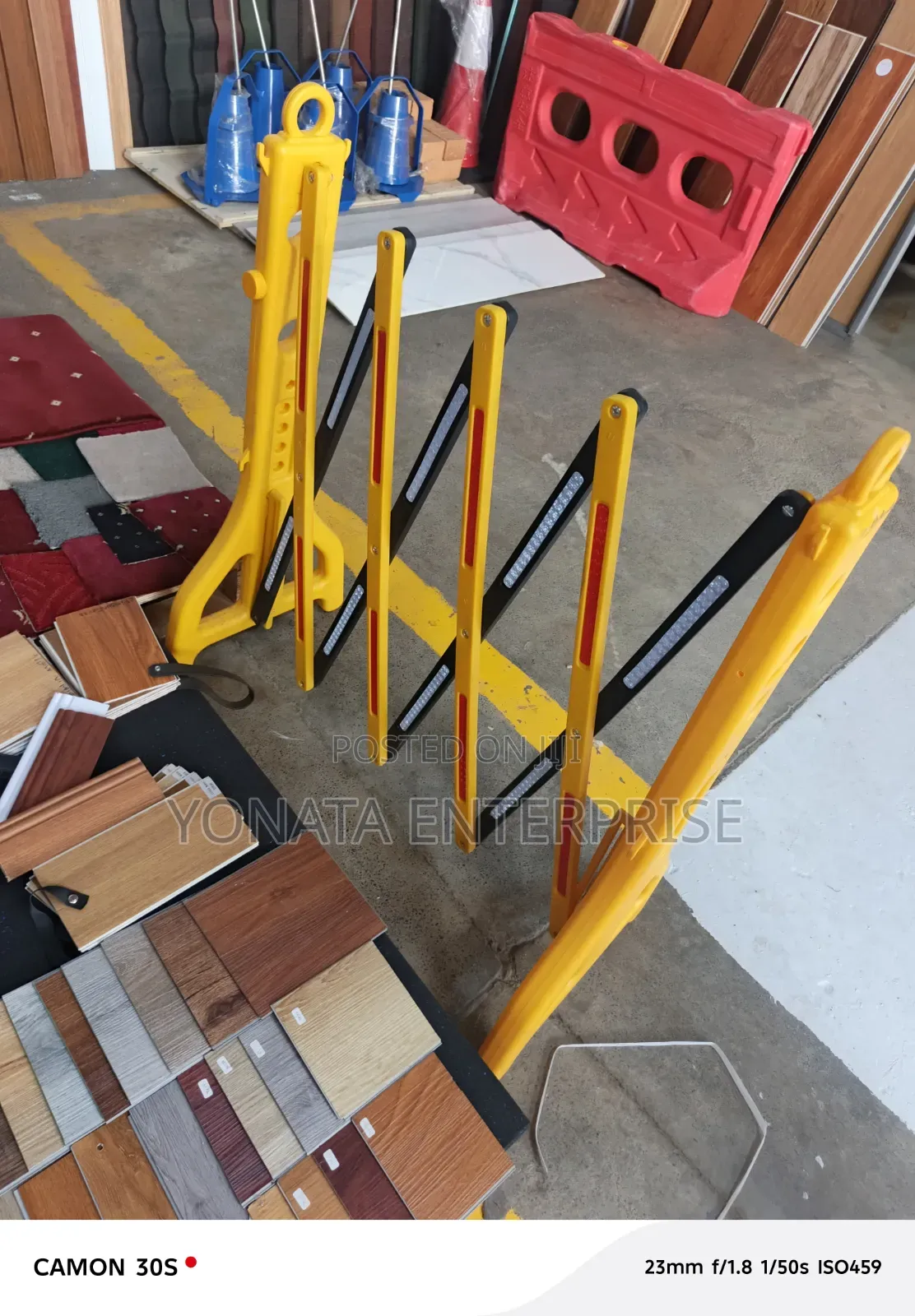 Plastic Expandable Barrier