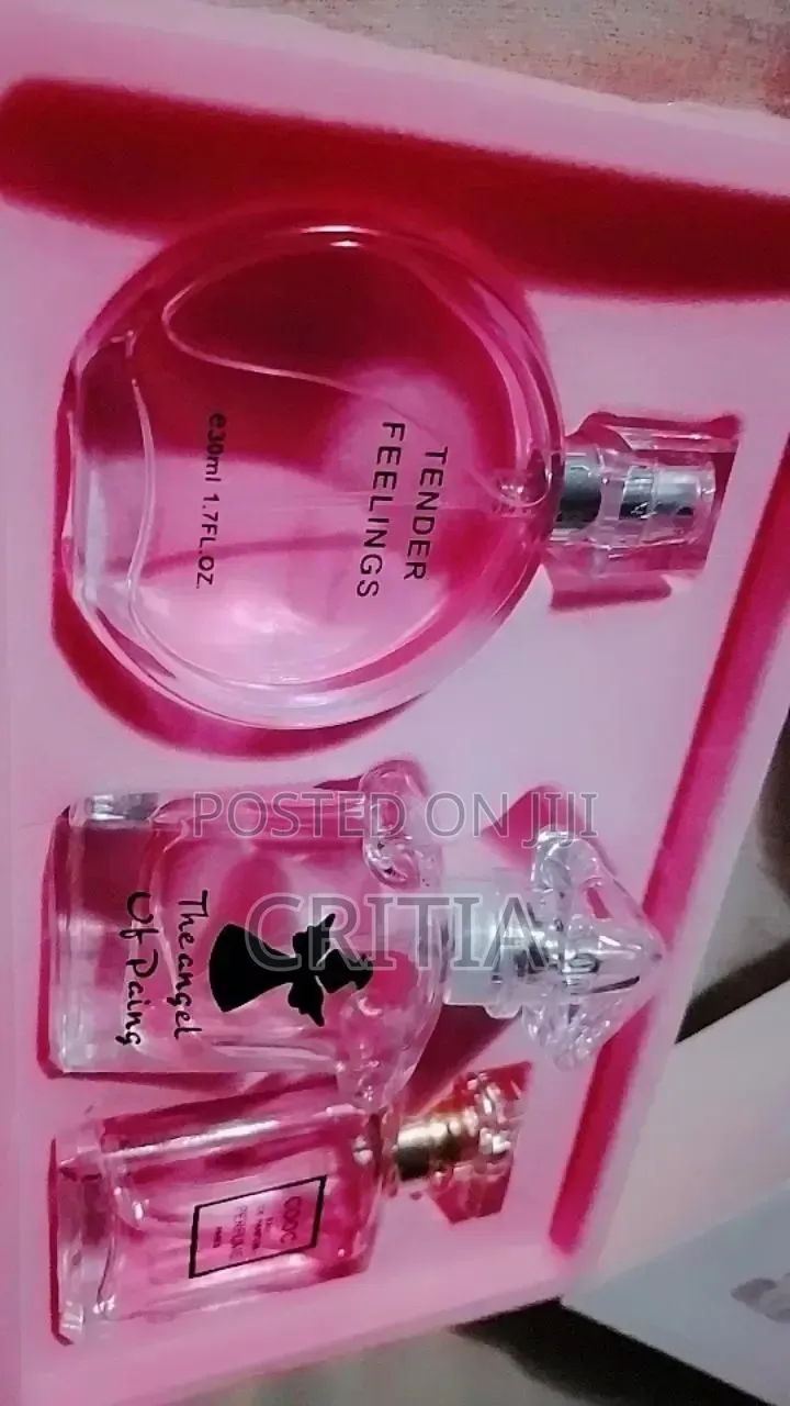 Eu De Toilette Pink Perfume