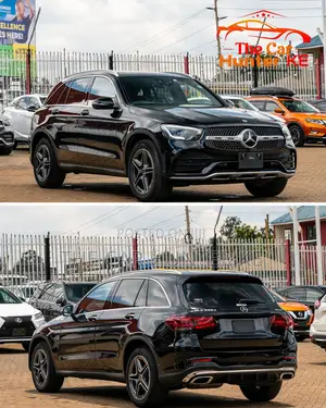 Mercedes-Benz 220 2019 Black