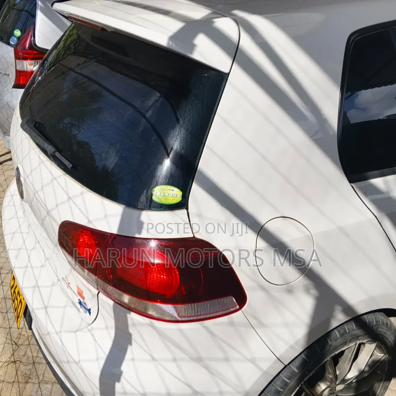 Volkswagen Golf 2011 White