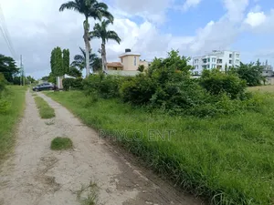 Quarter Plot for Sale