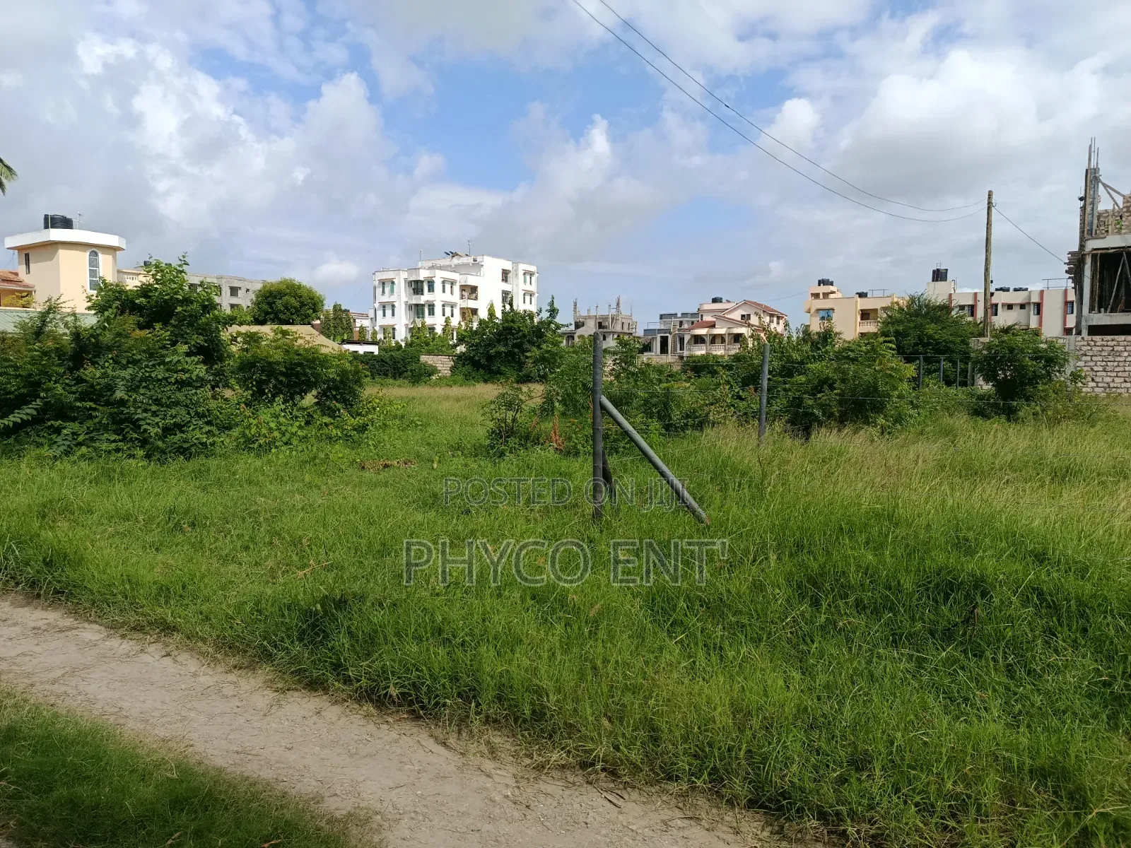 Quarter Plot for Sale