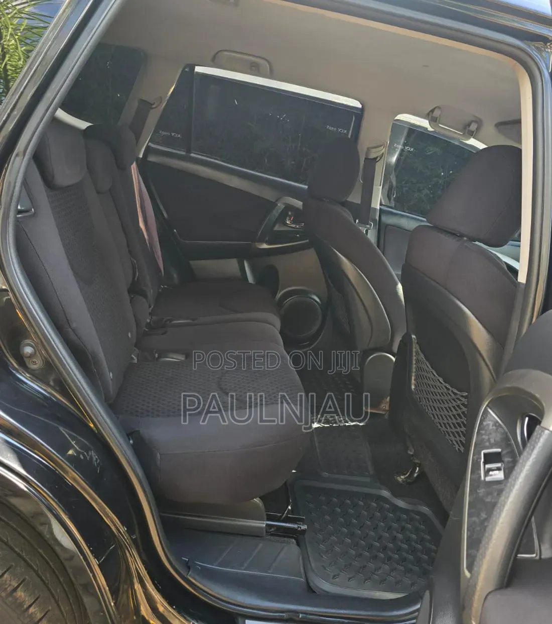 Toyota Vanguard 2012 Black