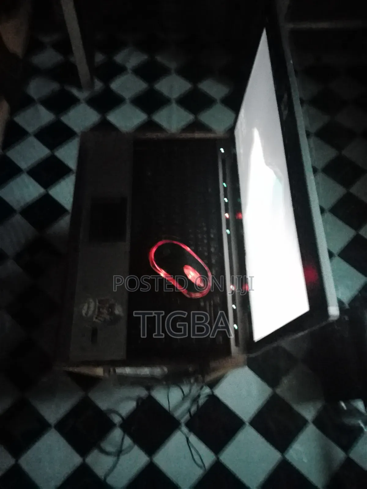 Laptop HP EliteBook 8440P 4GB Intel Core i7 HDD 256GB