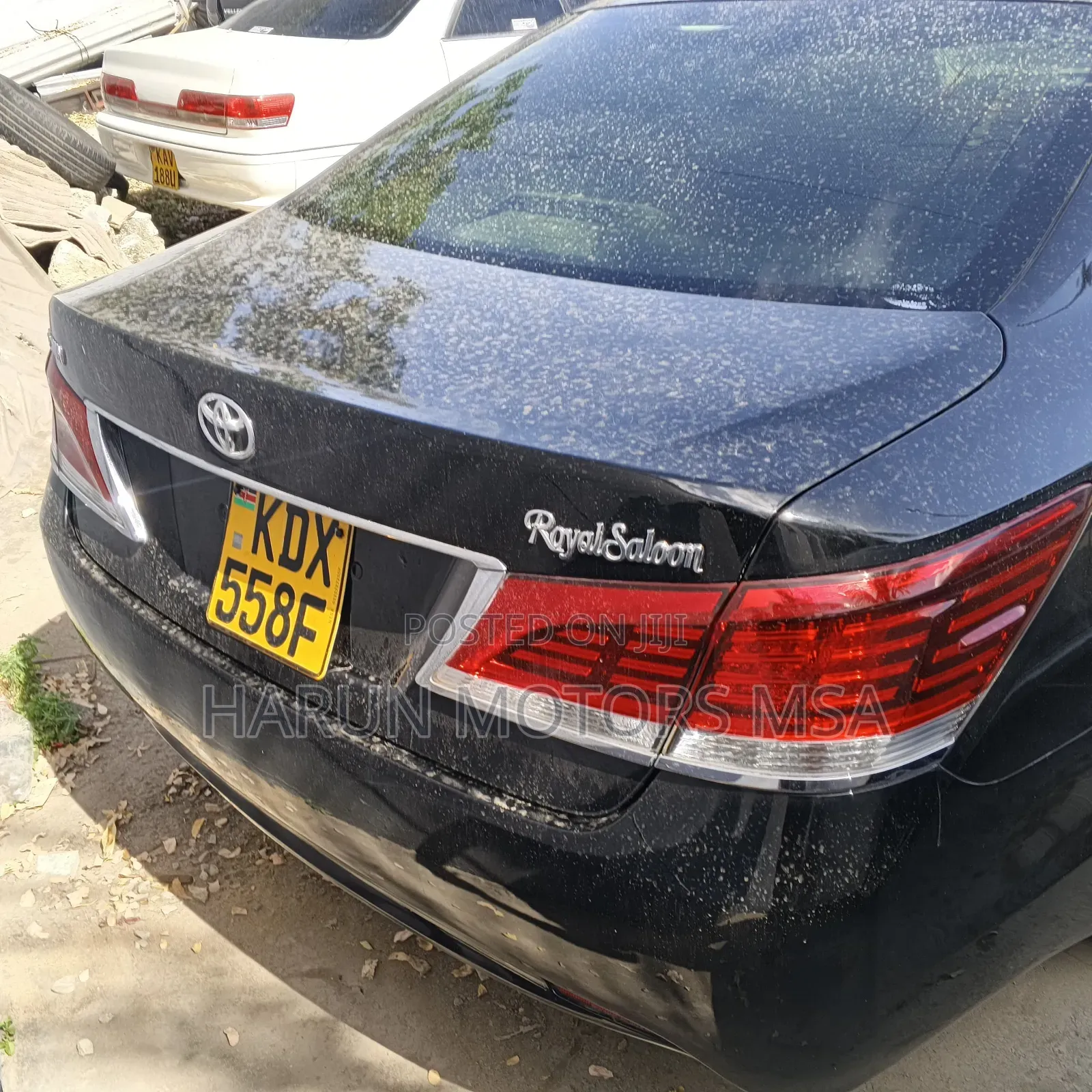 Toyota Crown 2018 Black