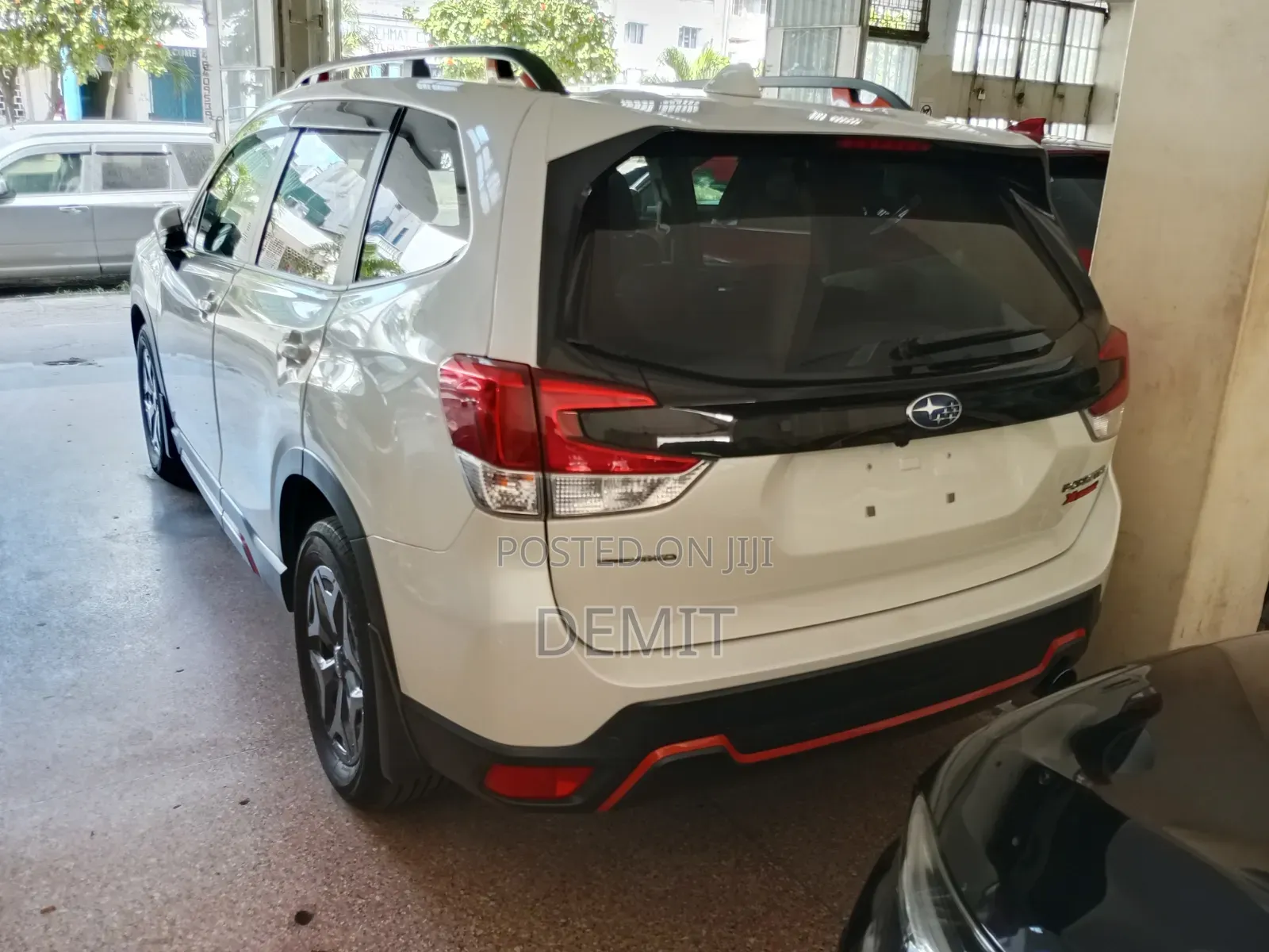 Subaru Forester Limited AWD 2019 White