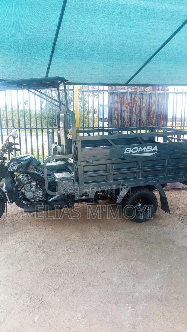 New Bomba 250cc 2021 Gray - thumbnail 3