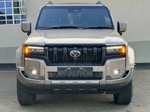 New Toyota Land Cruiser Prado Kakadu 2026 Brown