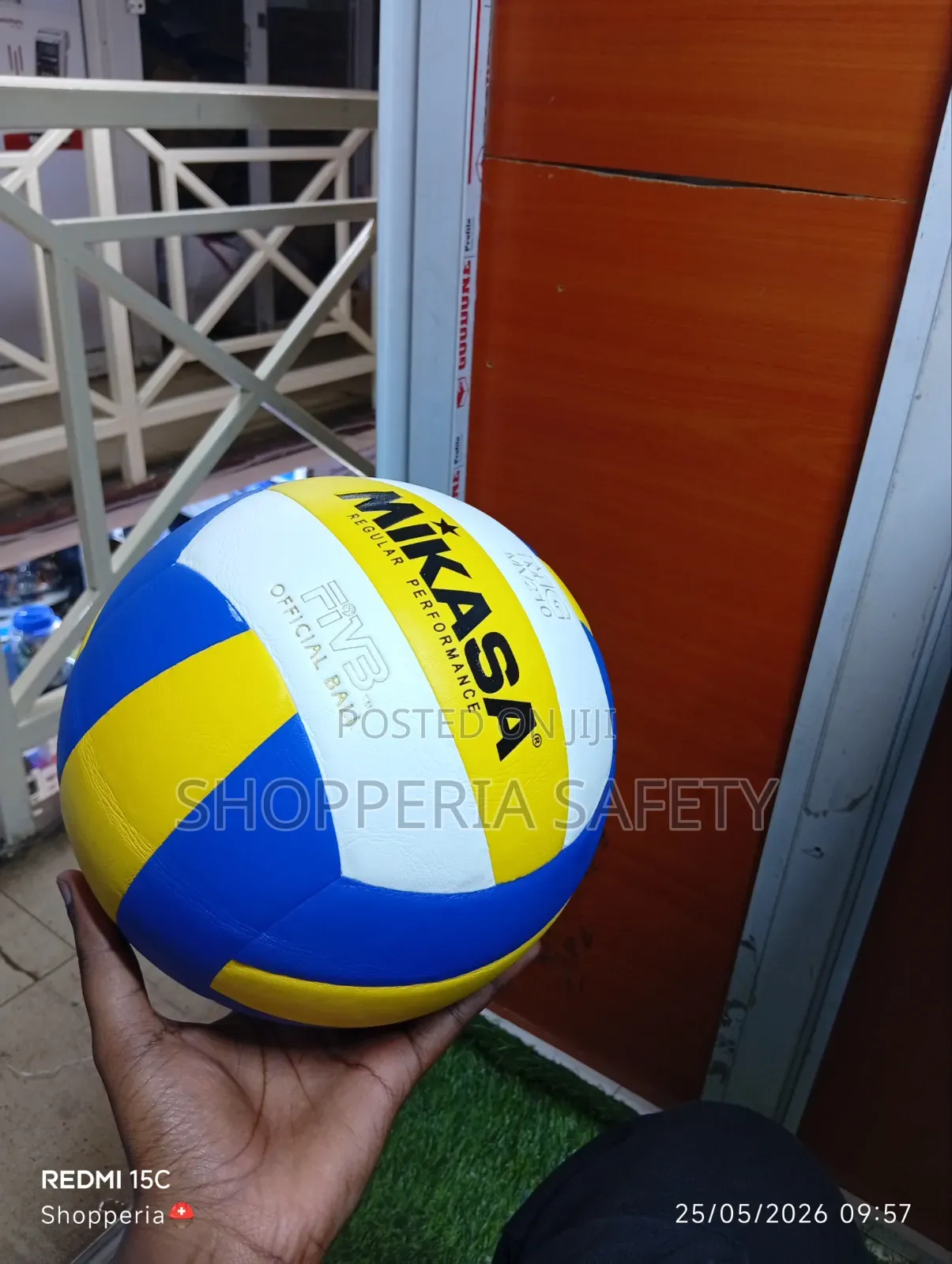 Mikasa Volleybabll Ball