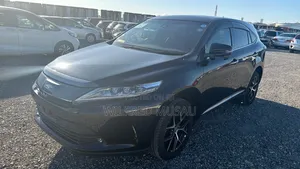 Toyota Harrier 2.0 2020 Black