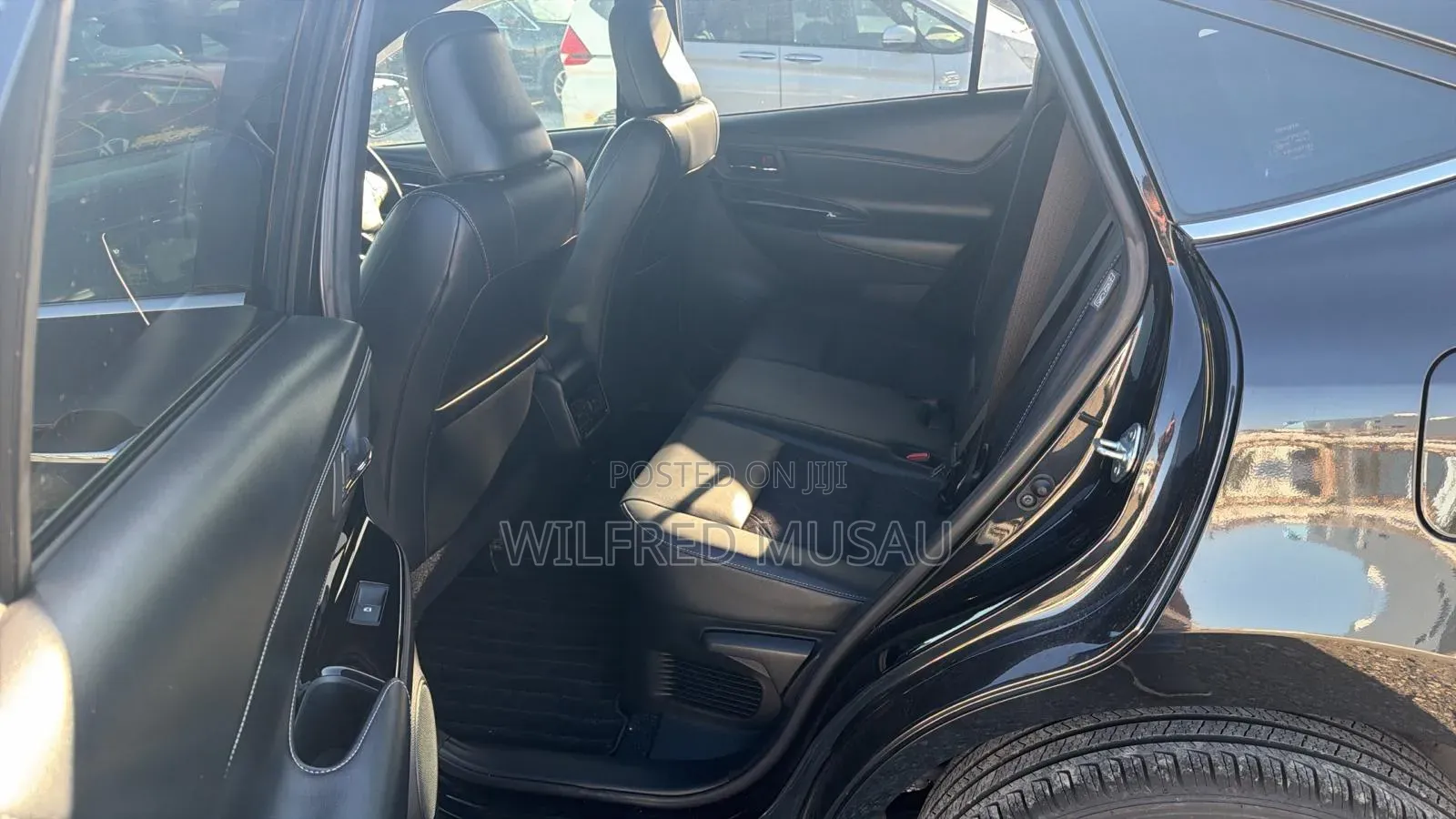 Toyota Harrier 2.0 2020 Black