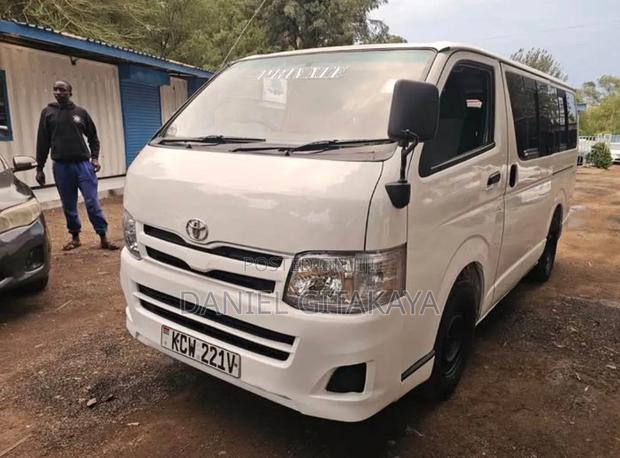 Toyota HiAce 2013 White - thumbnail 6