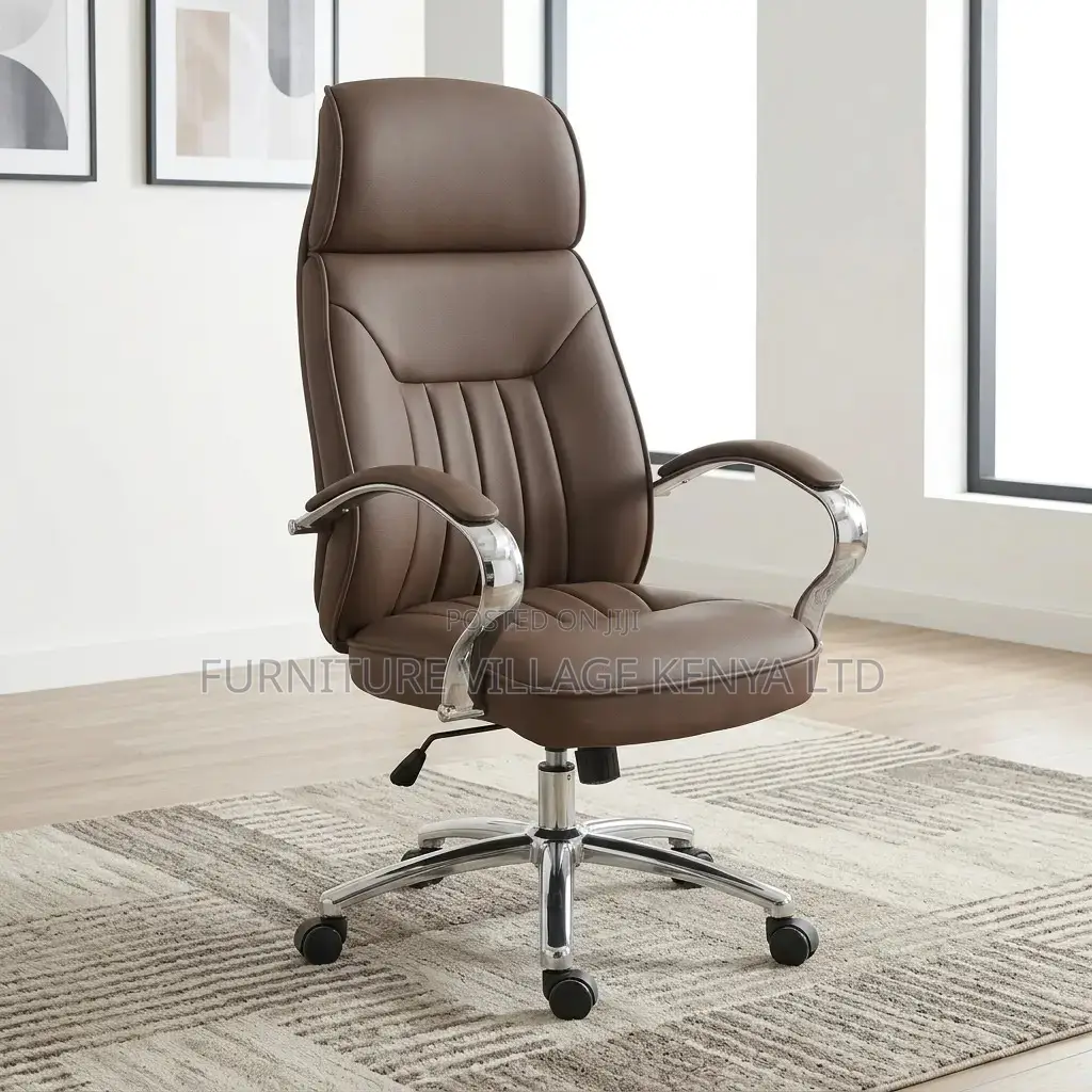 Upholstered Armrests Modern Office Boss Chair