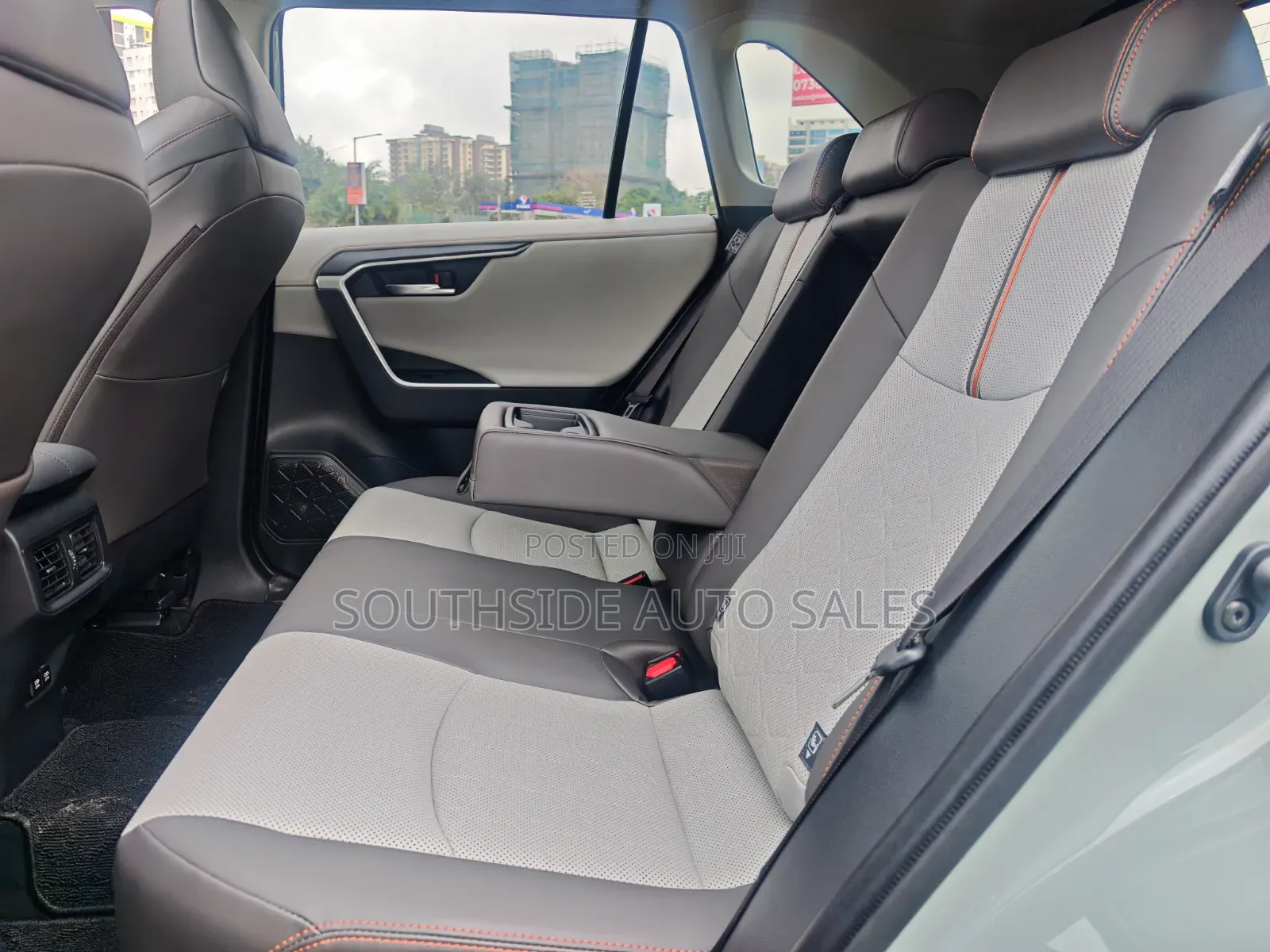Toyota RAV4 Adventure AWD 2020 Green