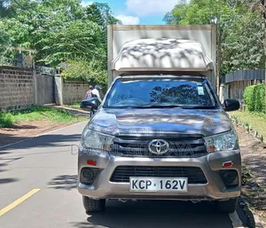 Toyota Hilux 2018 Brown
