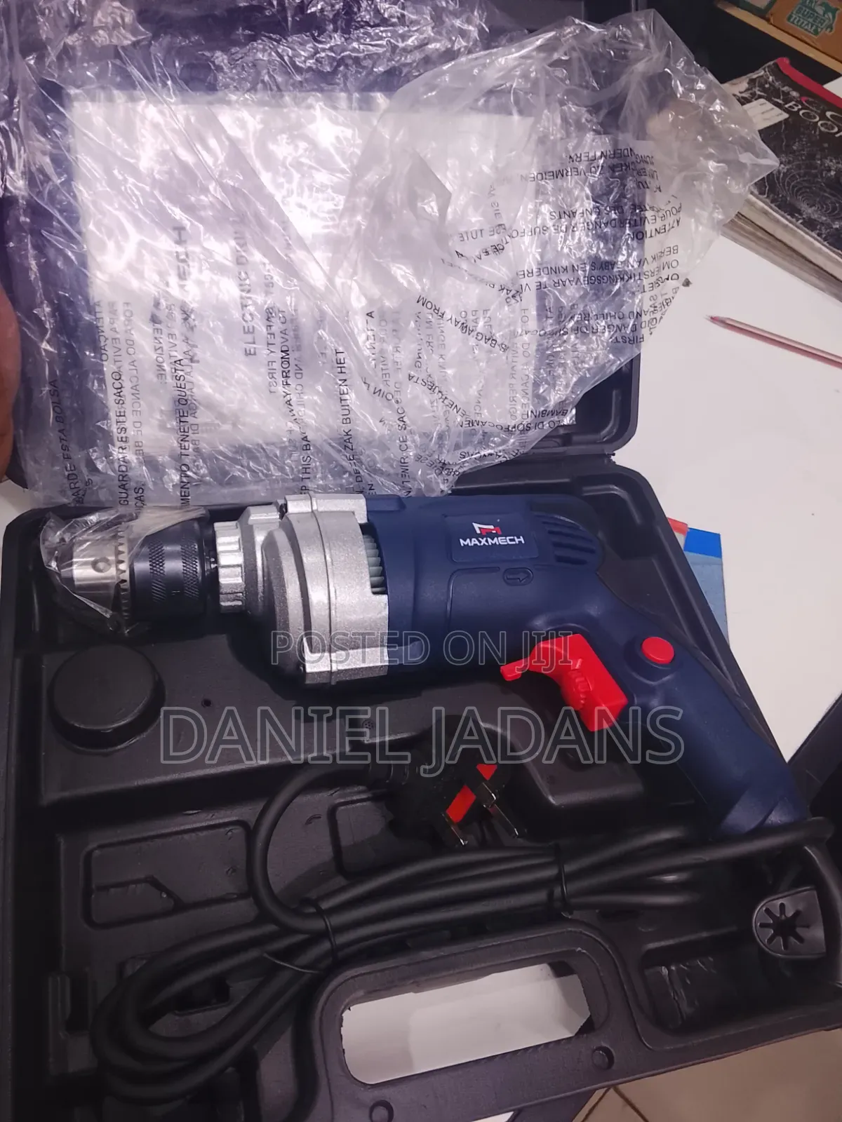 Dewalt Cordless Drill/Maxmech Drill