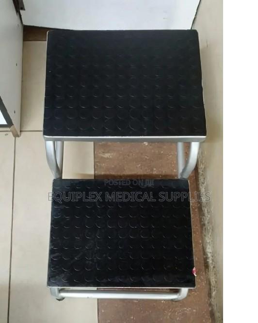 High Quality and Durable Hospital Stepping Stool