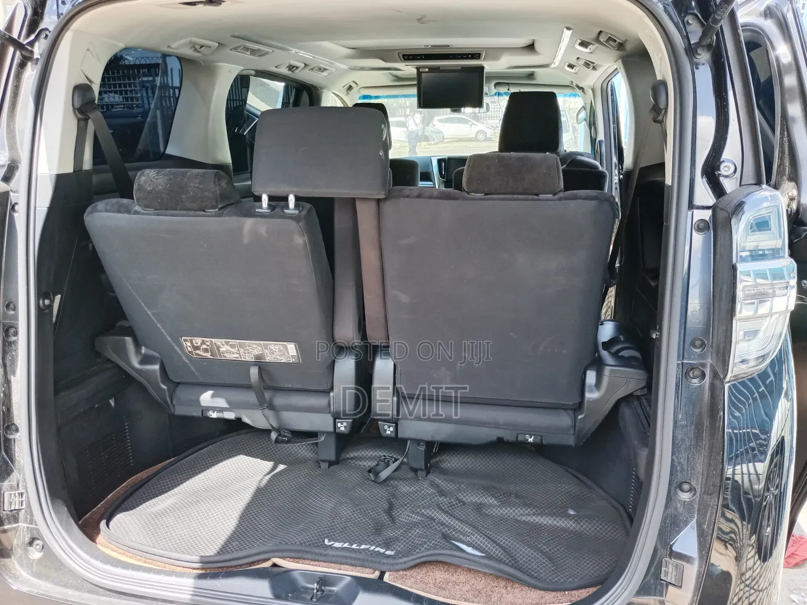 Toyota Alphard 2.5 Petrol FWD 2019 Black