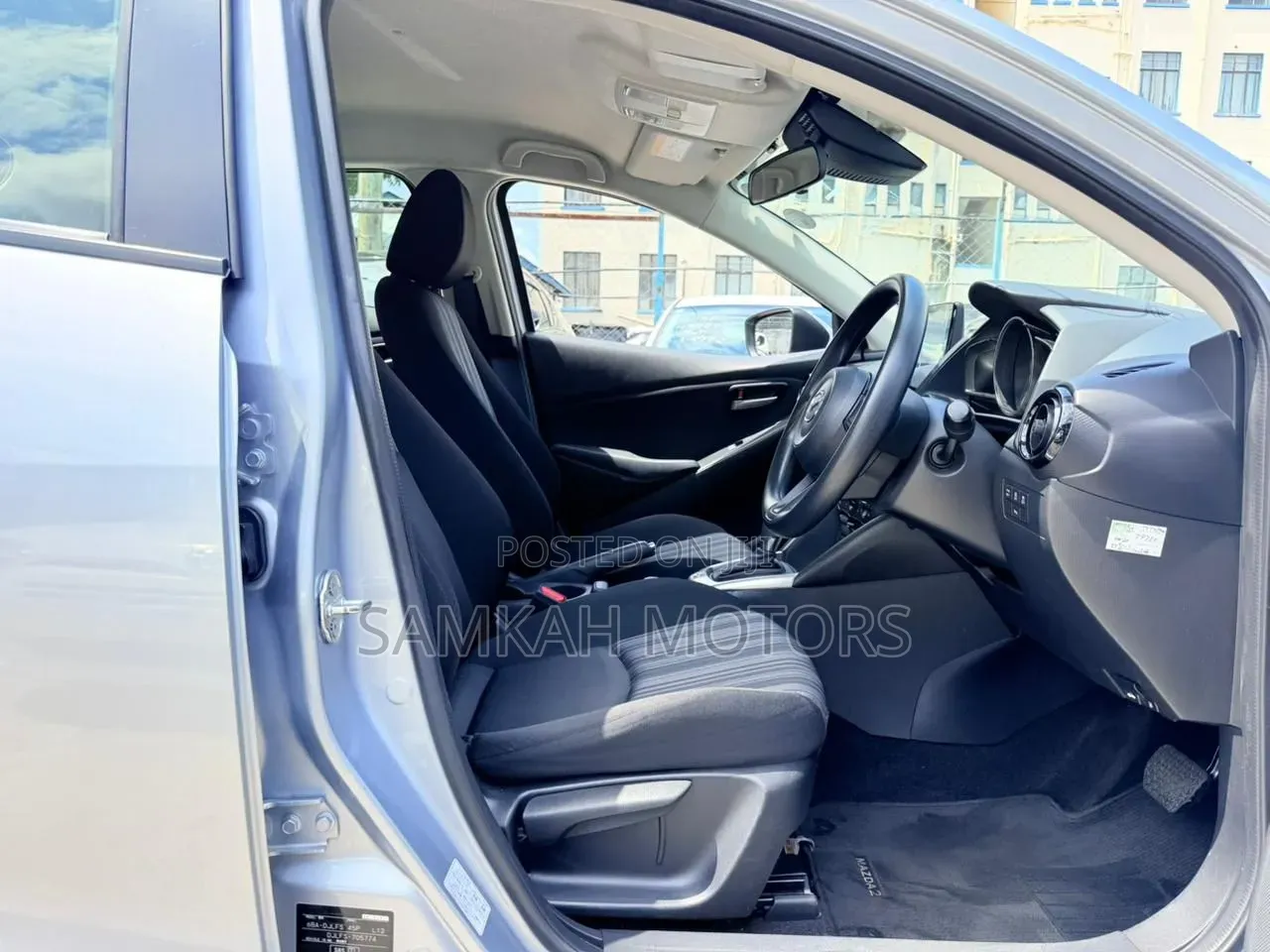Mazda 2 2019 Silver