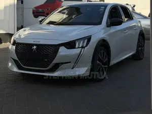 Peugeot 208 2021 White