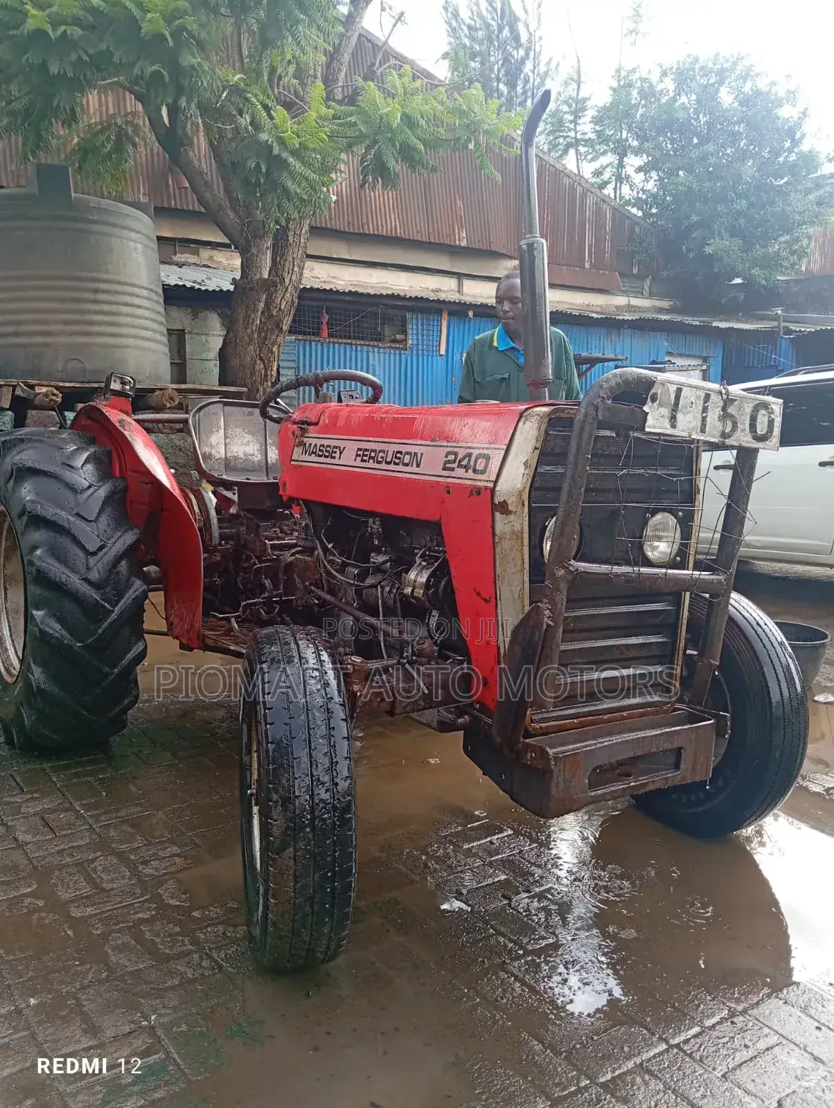 Tractor 240 Massey Ferguson