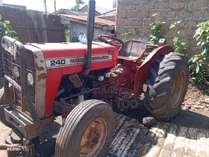 Tractor 240 Massey Ferguson