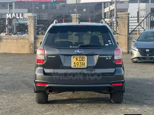 Subaru Forester 2015 Black