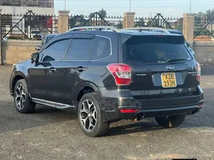 Subaru Forester 2015 Black
