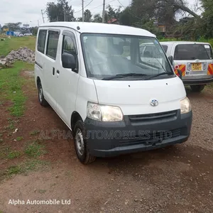 Toyota TownAce 2019 White