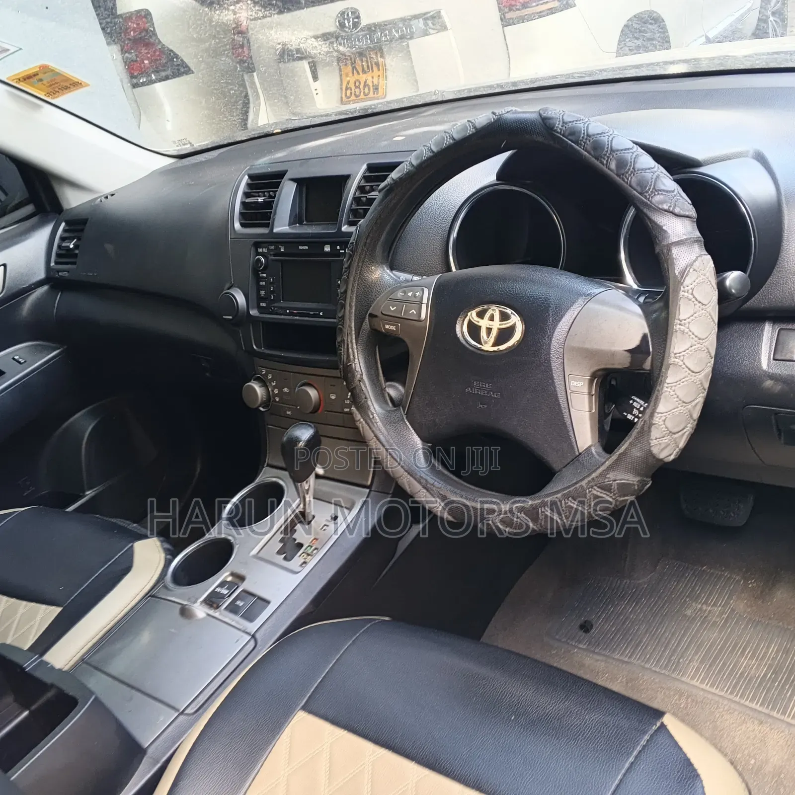 Toyota Kluger 2010 Silver