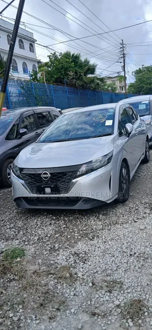 Nissan Note 1.2 Hybrid 2021 Silver