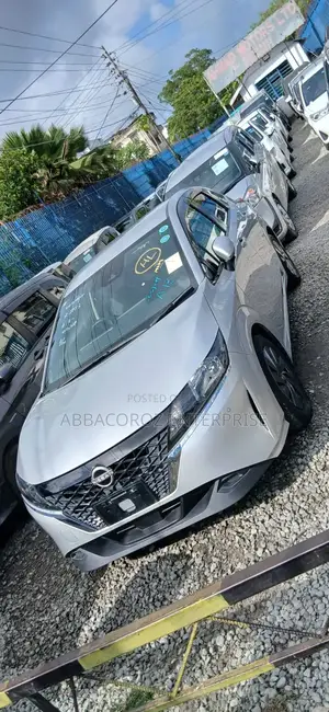 Nissan Note 1.2 Hybrid 2021 Silver