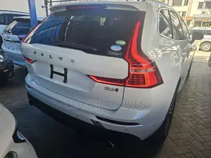 Volvo XC60 2020 White